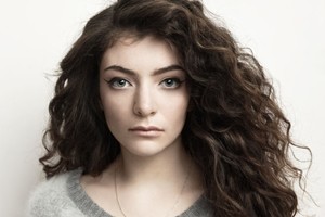 Lorde начинает работать над новым альбомом