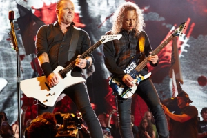 Кирк Хэмметт из группы Metallica по поводу записи нового альбома: «Трудно собрать нас вчетвером в одной комнате»
