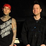Blink-182 записываются в студии с новым участником