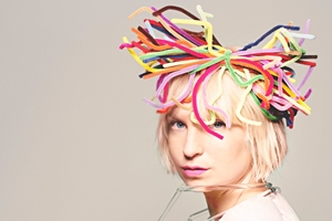 Sia опубликовала «брит-роковый» сингл Cheap Thrills