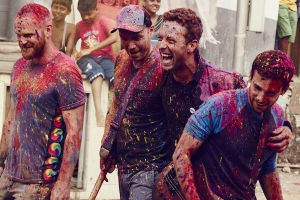 Coldplay представили видео на композицию Hymn For The Weekend