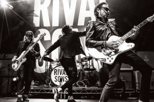 Rival Sons поделились превью новой песни Thundering Voices