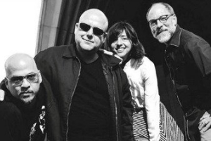 Pixies выпустят новый альбом в этом году