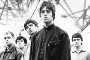 Oasis выпустили лирик-видео на композицию Talk Tonight