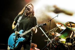 Foo Fighters проведут фестиваль Cal Jam в 2018 году