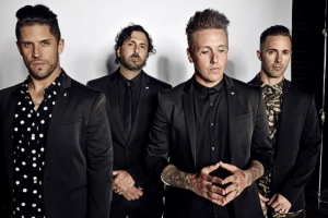 Papa Roach выпустили клип на сингл None of the Above