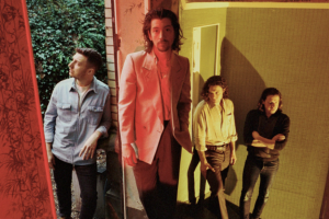 Arctic Monkeys опубликовали клип на сингл Four Out Of Five