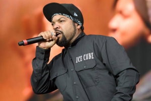 Ice Cube презентовал видео-работу на сингл That New Funkadelic